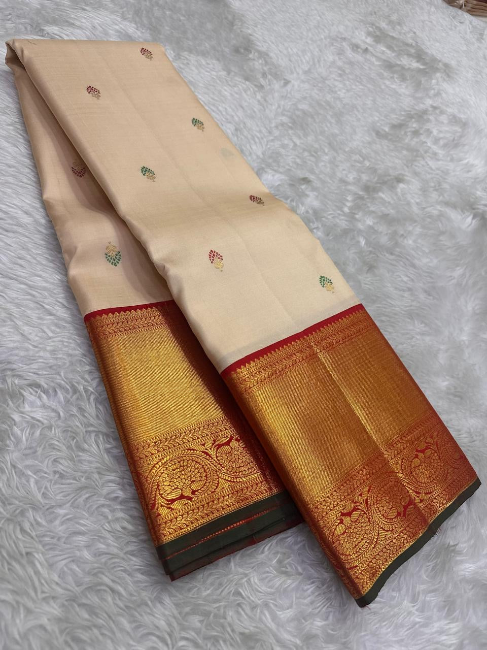 Cream Kanchi Pattu saree with Korvai red border and multicolour meena butta — Idam Living