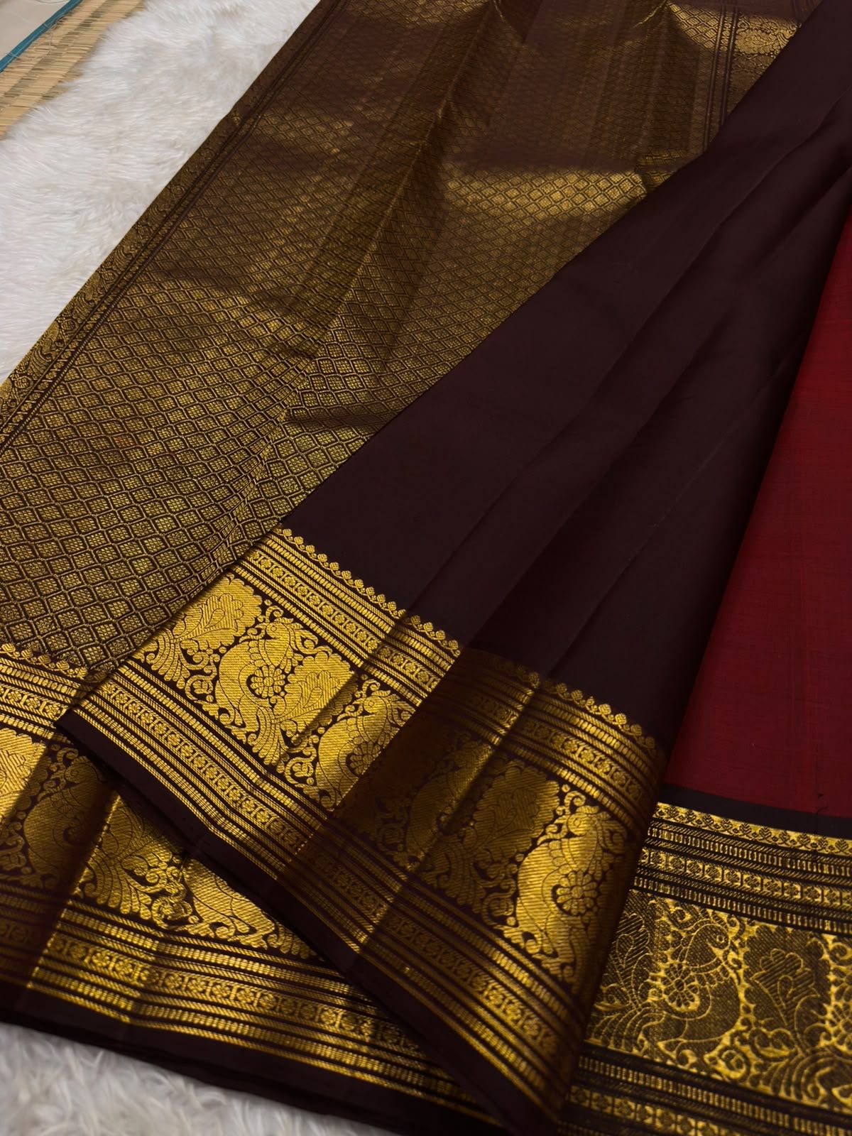 Forest green selvedge edge on arakku red Kanjivaram Kanchipuram pure silk saree — Idam Living