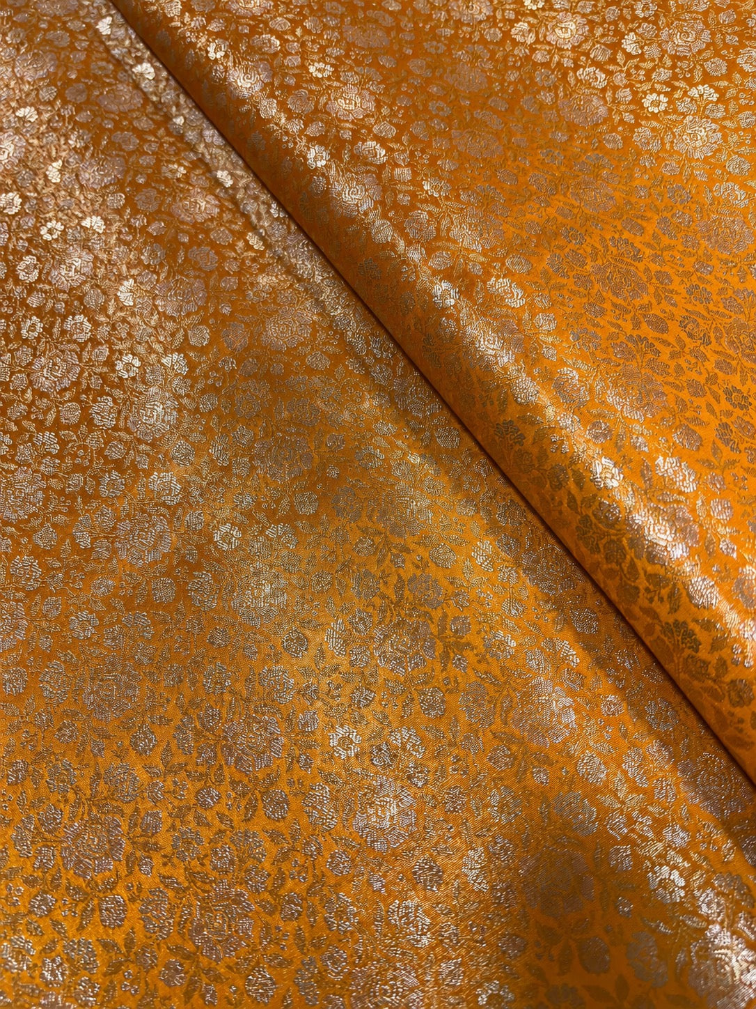 Custom made Banarasi silk blouse for sarees — pairs with Kanchipuram, Banarasi and Chanderi silk sarees | Idam Living