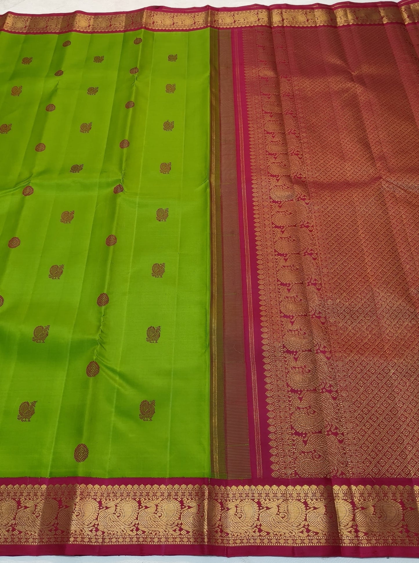 Parrot Green Handwoven Pure Silk Kanchi Pattu Saree with Maroon Korvai Peacock-Inspired Border