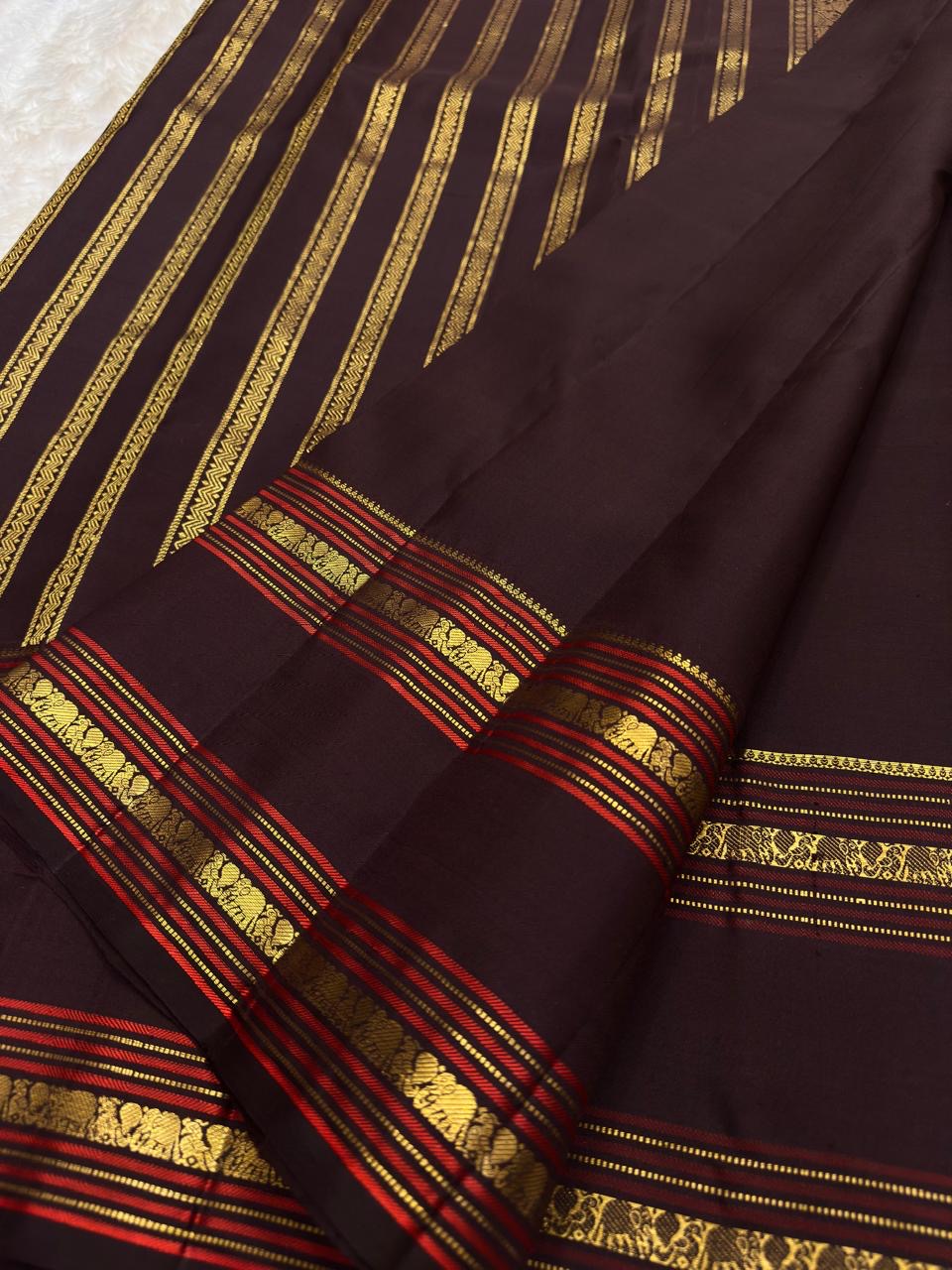 Dark Chocolate Brown Handwoven Pure Silk Kanchi Pattu Saree with Vairaoosi Oosivaanam and Silk Thread Yaanai Border