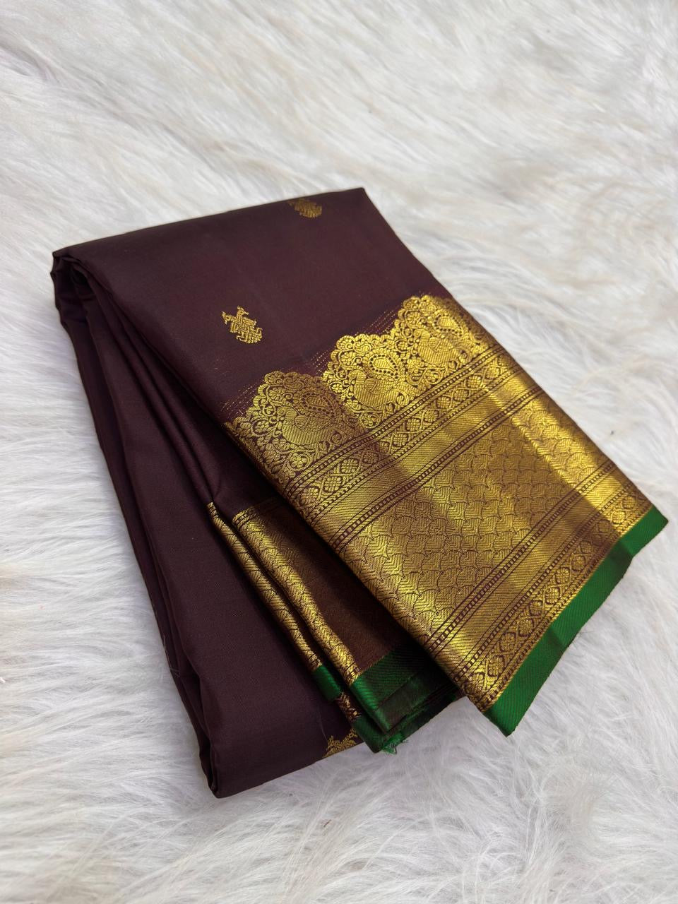 Smoked Cocoa Plum Handwoven Pure Silk Kanjeevaram Saree with Antique Pon Zari Border and Emerald Green Edge