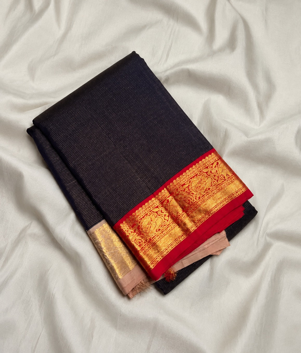 Dark Navy Blue Korvai Vairaoosi Kanjivaram saree full view