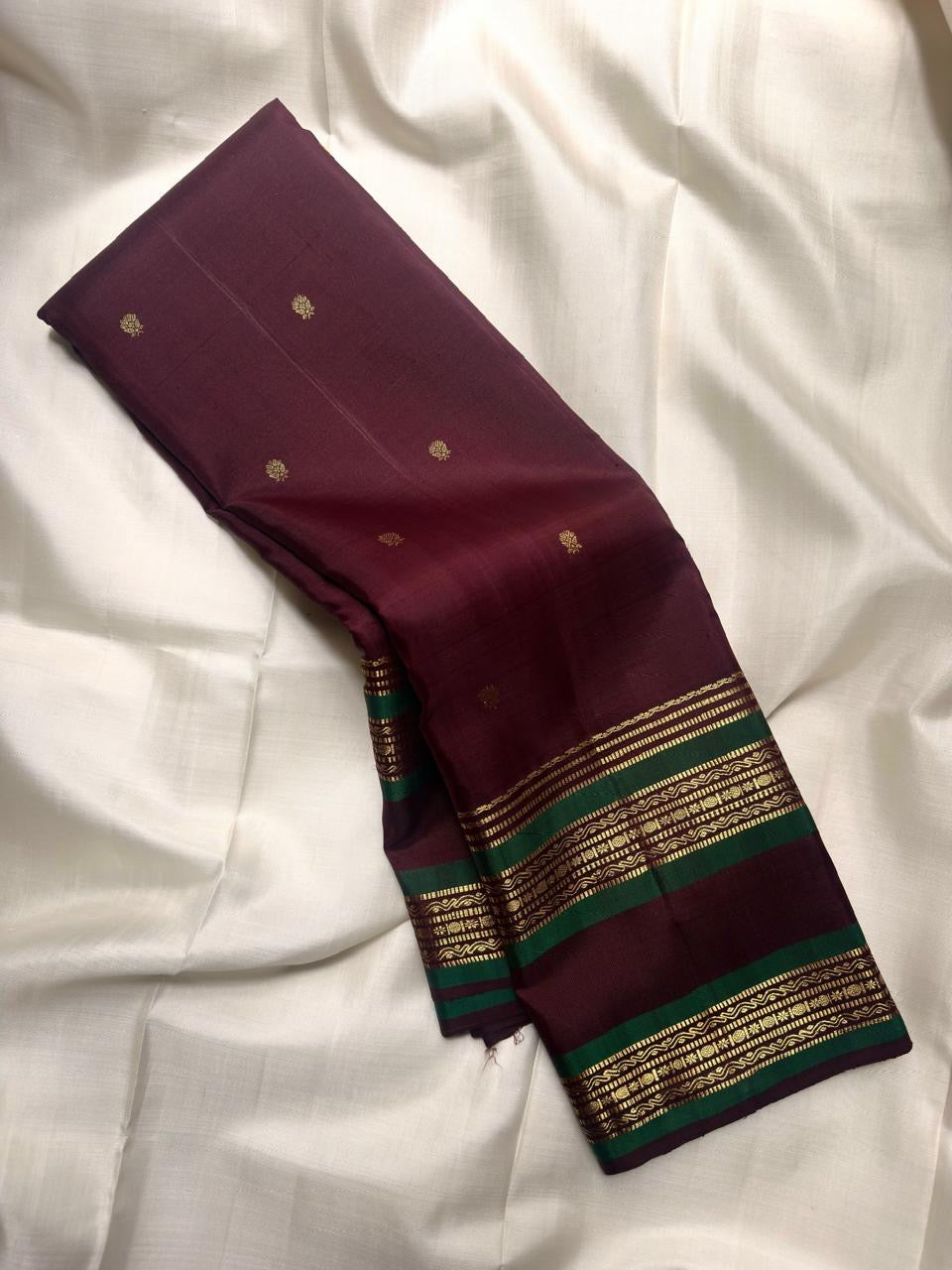 Deep Arakku Handwoven Pure Silk Kanjeevaram Rettapet Saree with Emerald Green Contrast Border – front full drape view
