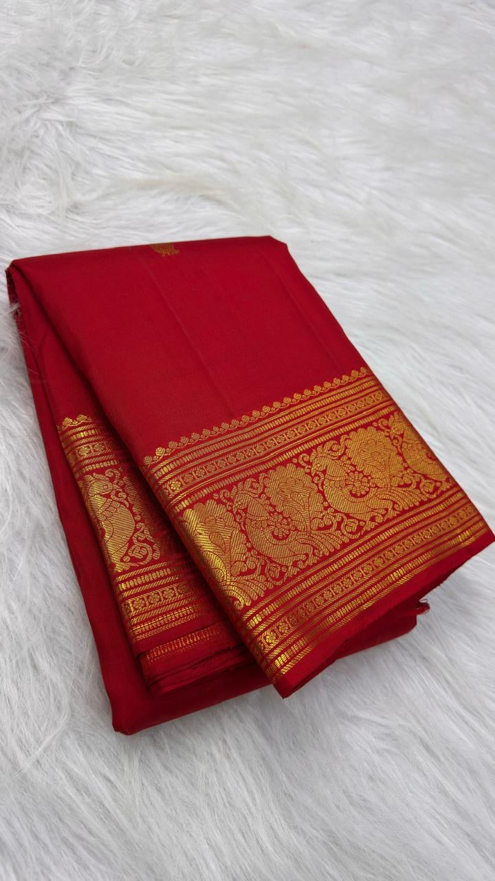 Deep Arakku Red Handwoven Pure Silk KanchiPattu Saree with Dark Korvai Zari Border