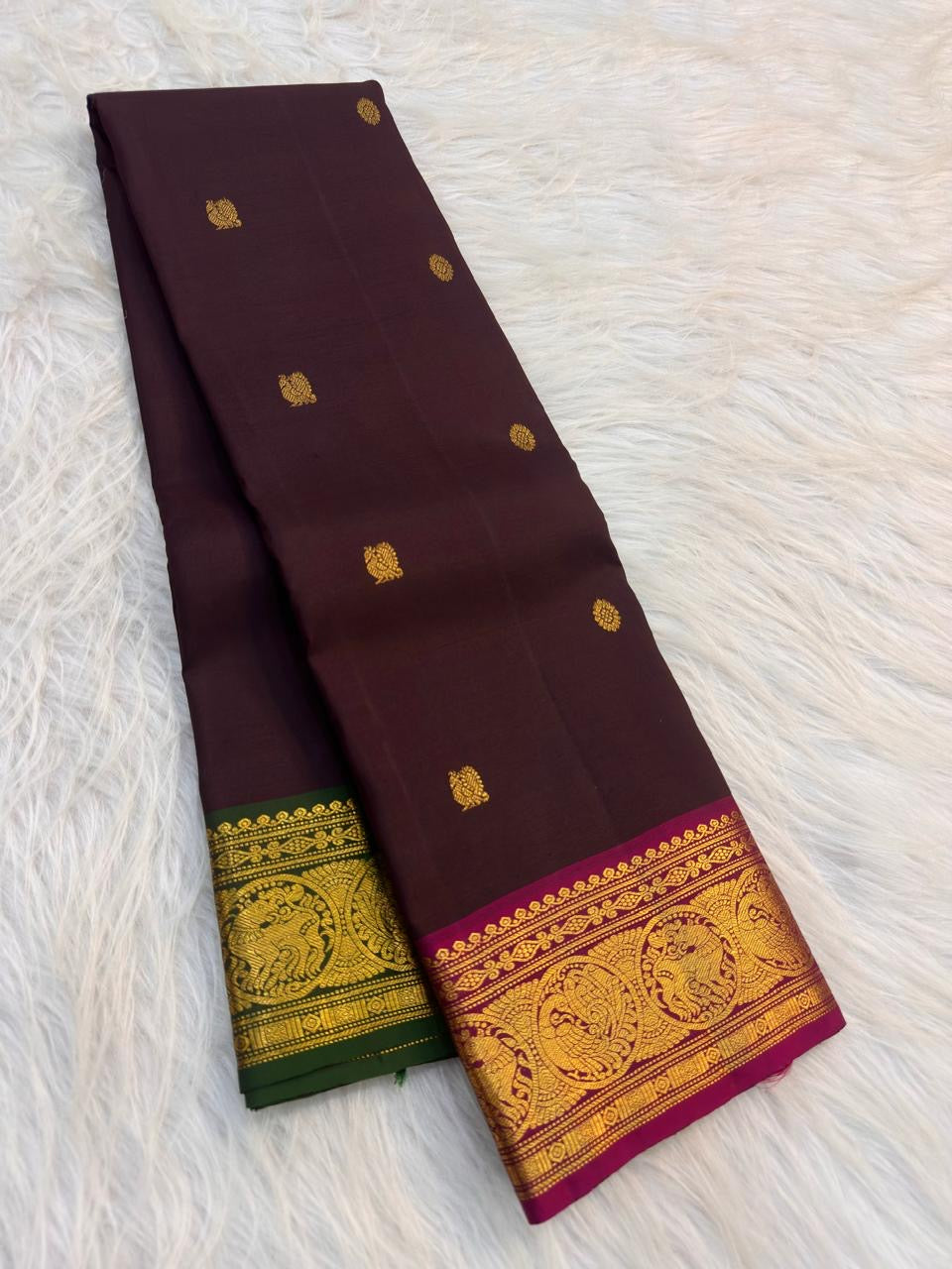Vintage Kanchipuram saree with Vadamalli and emerald Ganga Jamuna borders
