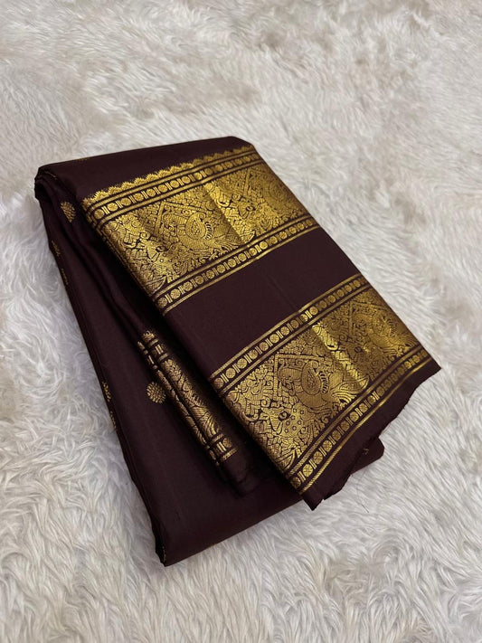 Deep Cocoa Brown Kanchipuram silk saree Rettapet gold zari border