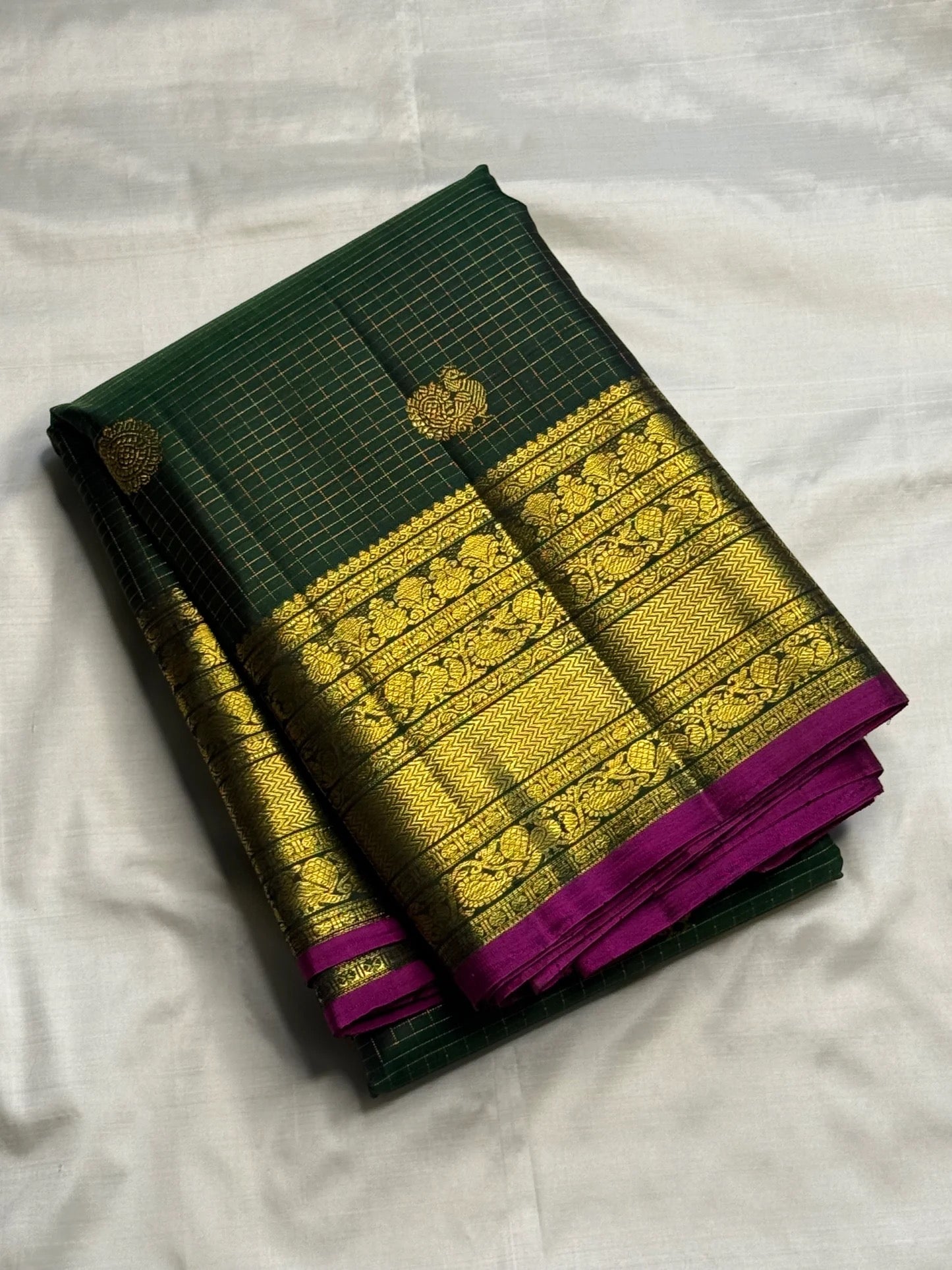 Deep Forest Green Handwoven Pure Silk Kanchipuram Zari Kattam Saree with Raspberry Pink Selvedge