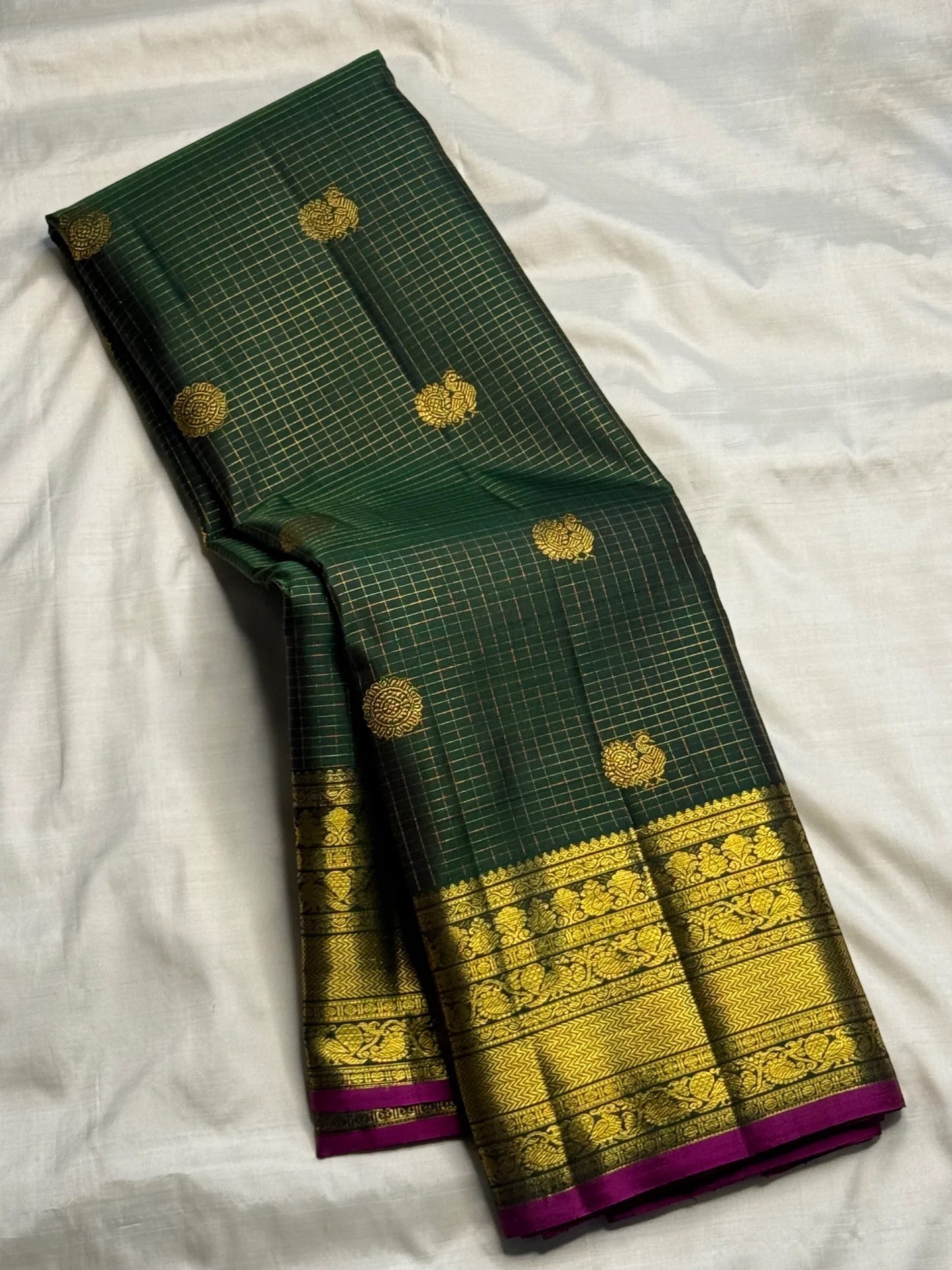Deep Forest Green Handwoven Pure Silk Kanchipuram Zari Kattam Saree with Raspberry Pink Selvedge