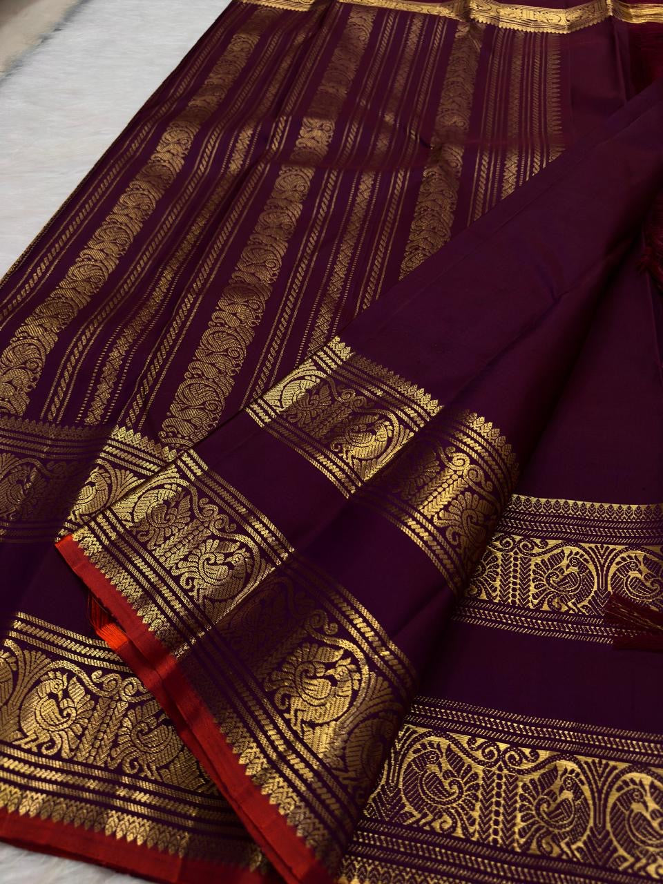 Fuchsia Kanchi Pattu silk saree with gold zari Rettapet border