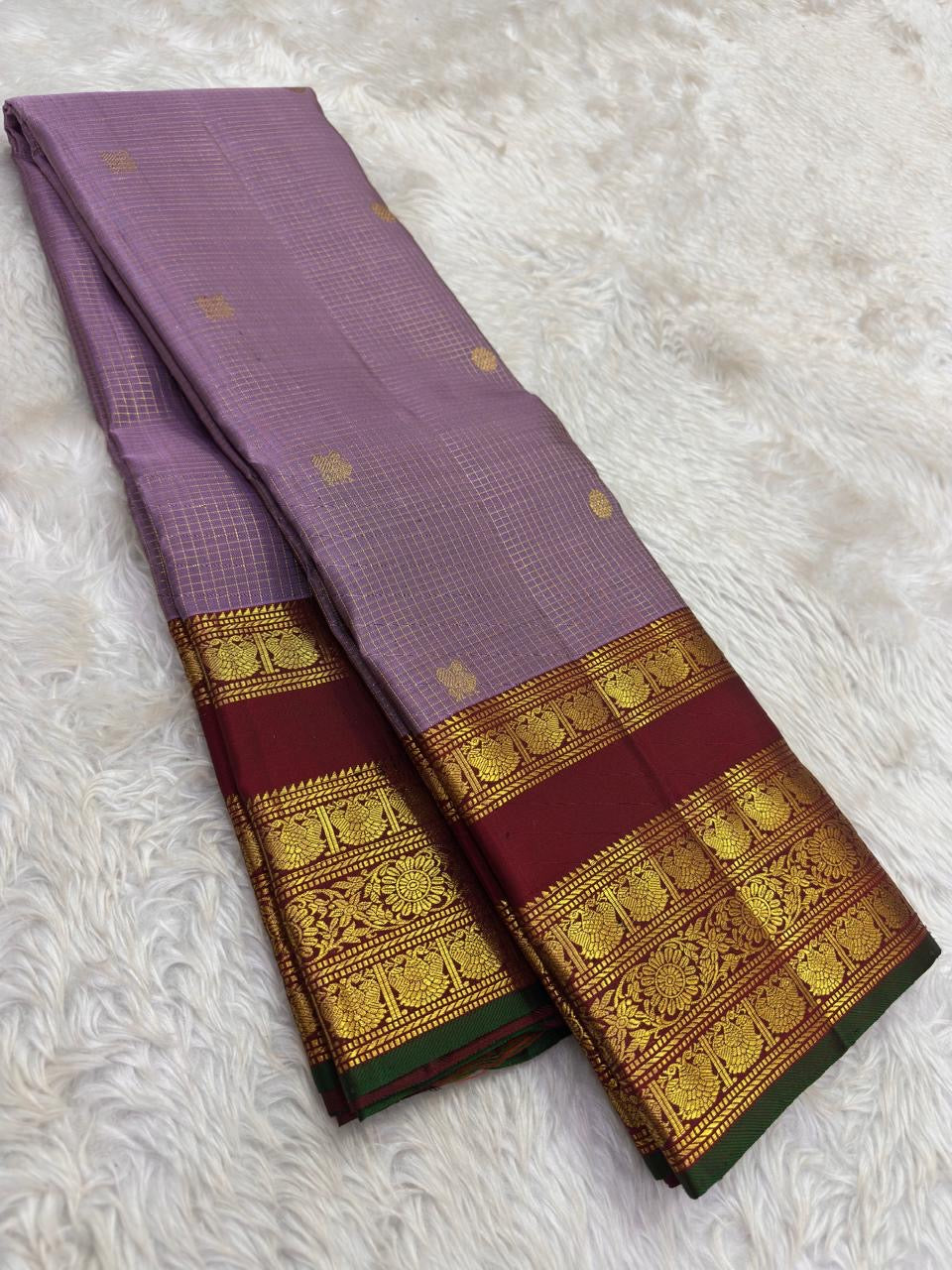 Kanchipattu silk saree in smoky lavender with deep maroon border Varisaipet Korvai weave traditional zari detail
