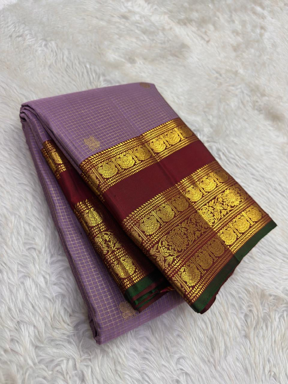 Kanchipattu silk saree in smoky lavender with deep maroon border Varisaipet Korvai weave traditional zari detail