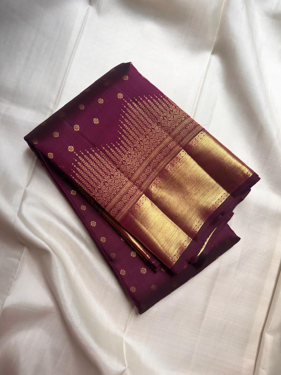 Deep Plum Purple Kanjivaram silk saree with grand diamond lattice zari pallu