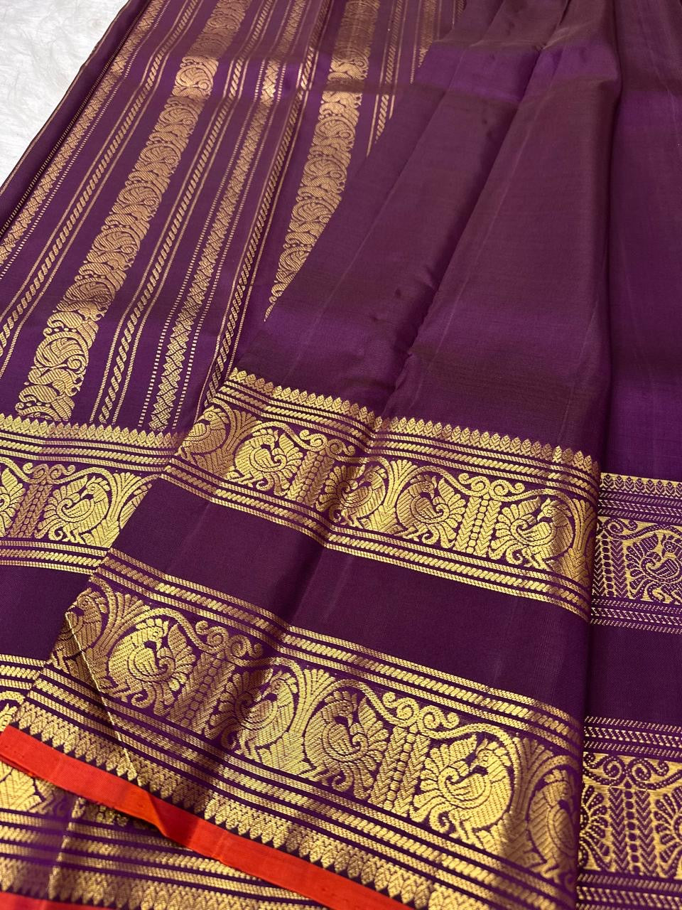 Full view of the deep purple handwoven Pure Silk Kanchipuram Rettapet saree