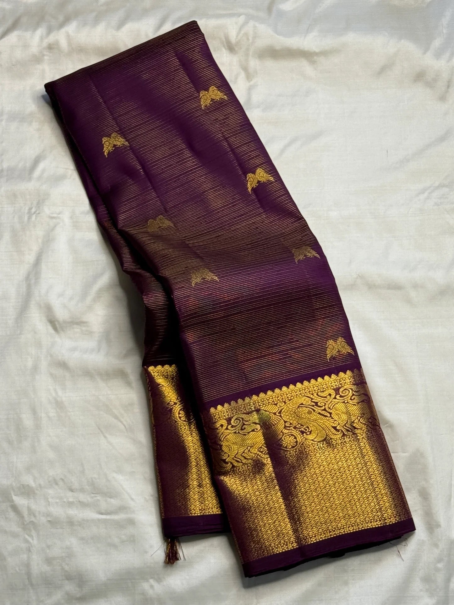 Royal Violet Handwoven Pure Silk Kanjeevaram Vairaoosi Saree with Gold Zari Buttas