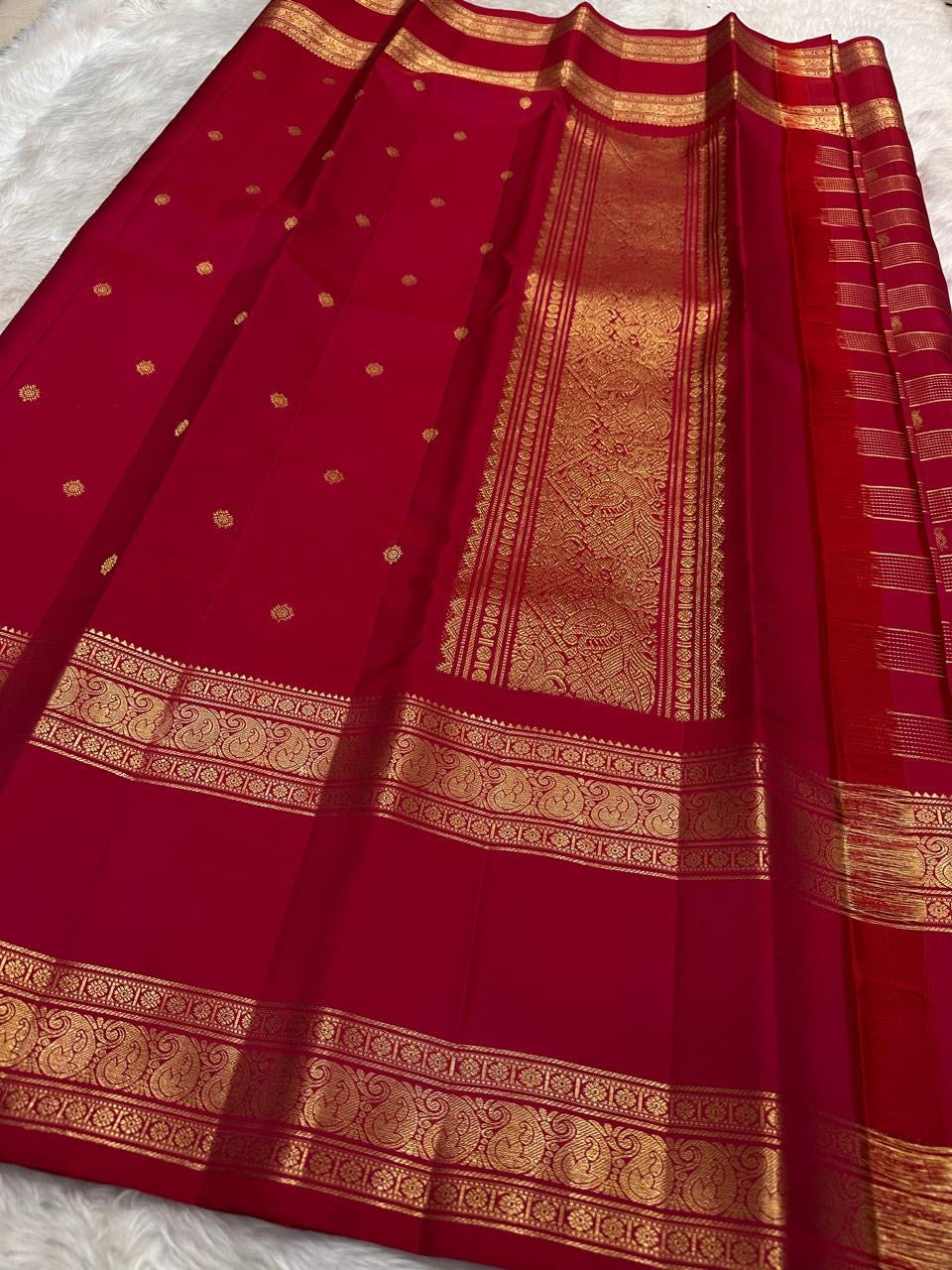 Deep red Kanjipuram pure silk saree with Rettapet weave and zari stripes — Idam Living