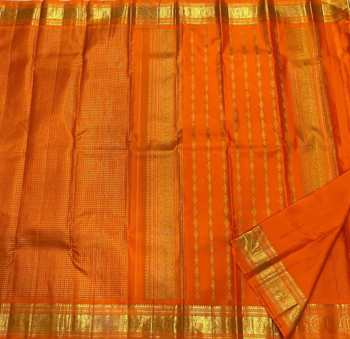 Deep Saffron Orange pure silk KanchiPattu Zari Kattam saree with Vintage 2gm Purity Zari.