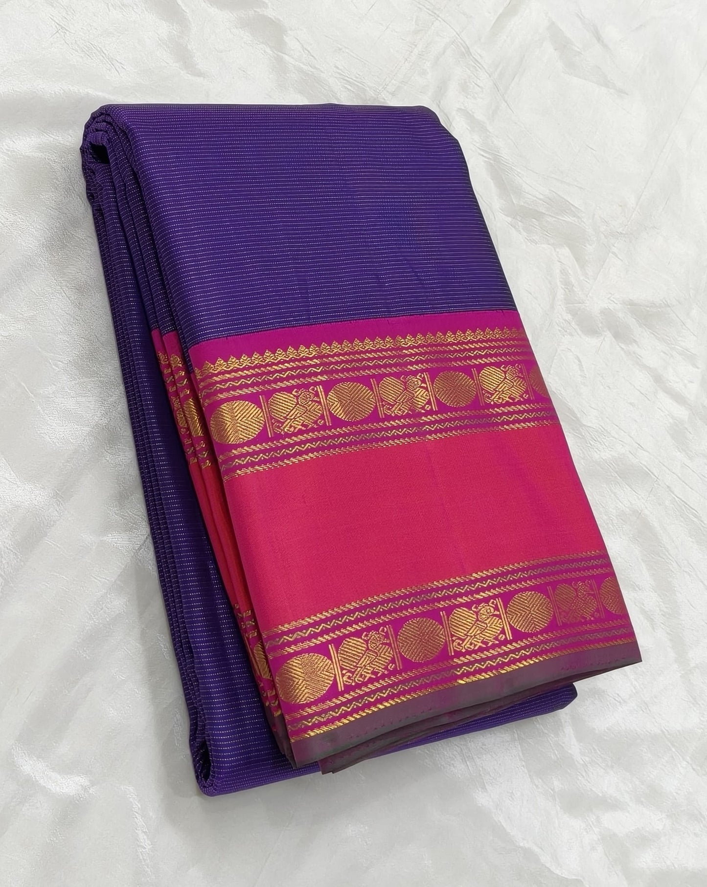 Deep Violet and Hot Pink Handwoven Pure Silk Kanjeevaram Saree with Rettapet Border