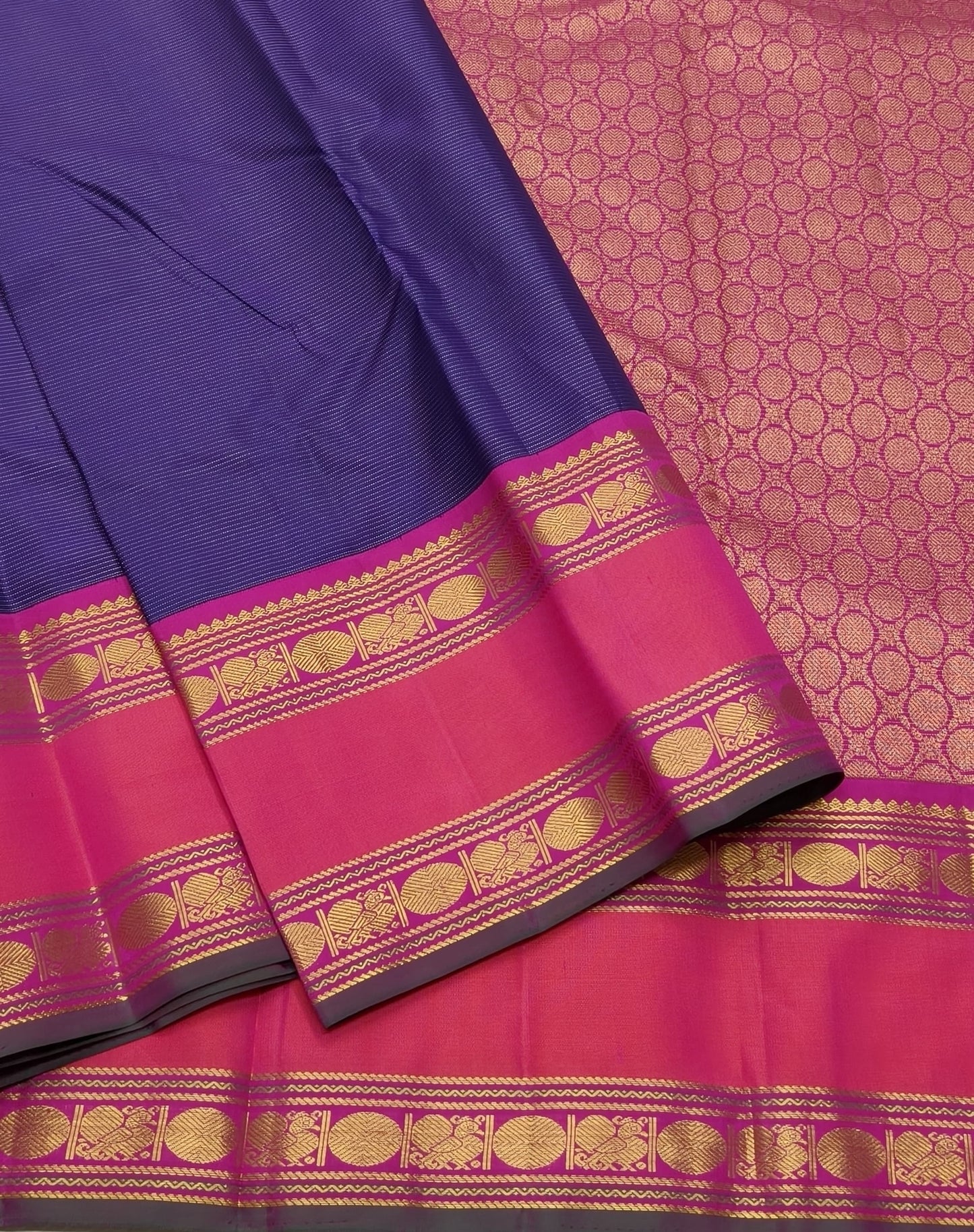 Deep Violet and Hot Pink Handwoven Pure Silk Kanjeevaram Saree with Rettapet Border