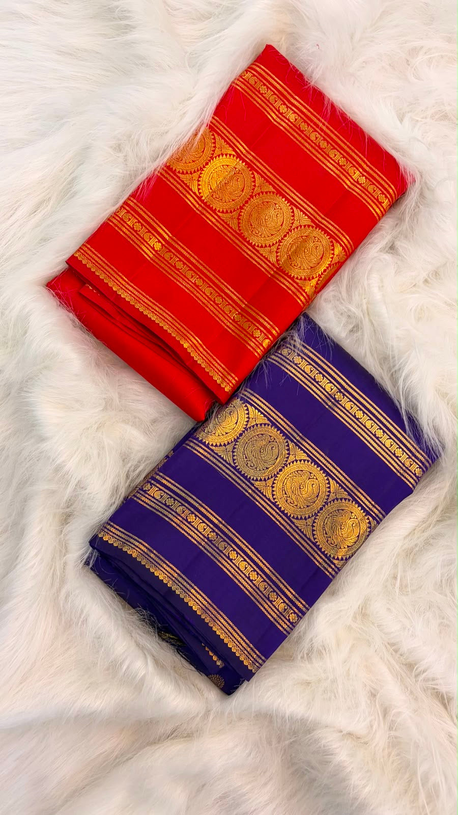 Deep Violet Handwoven Pure Silk Kanchi Pattu Saree with Mayil Chakram Butta and Varisaipet Border