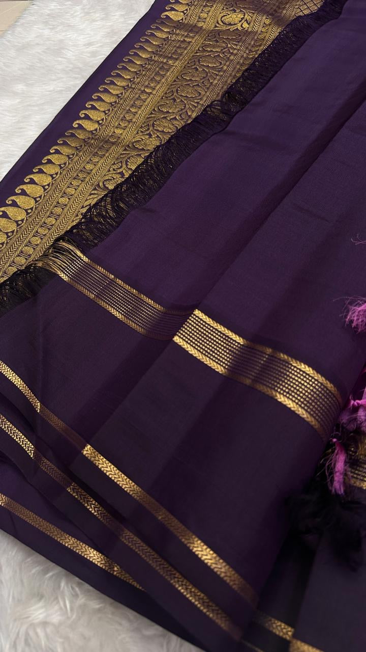 Dusty Mauve pure silk Kanchipuram saree — black lightweight
