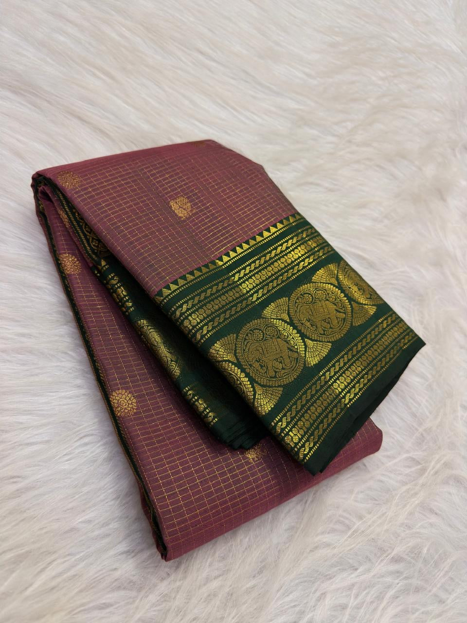 Dusty Mauve Handwoven Pure Silk Kanchipuram Zari Kattam Saree — full saree view — Idam Living