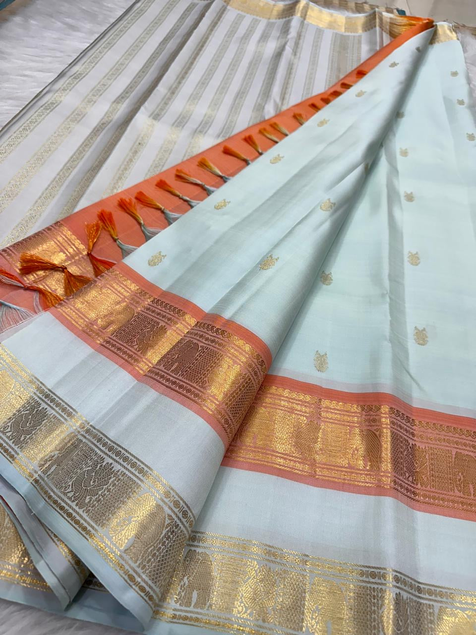 Sea Glass Aqua Handwoven Pure Silk KanchiPattu Saree with Dusty Rose Rettapet Zari Border