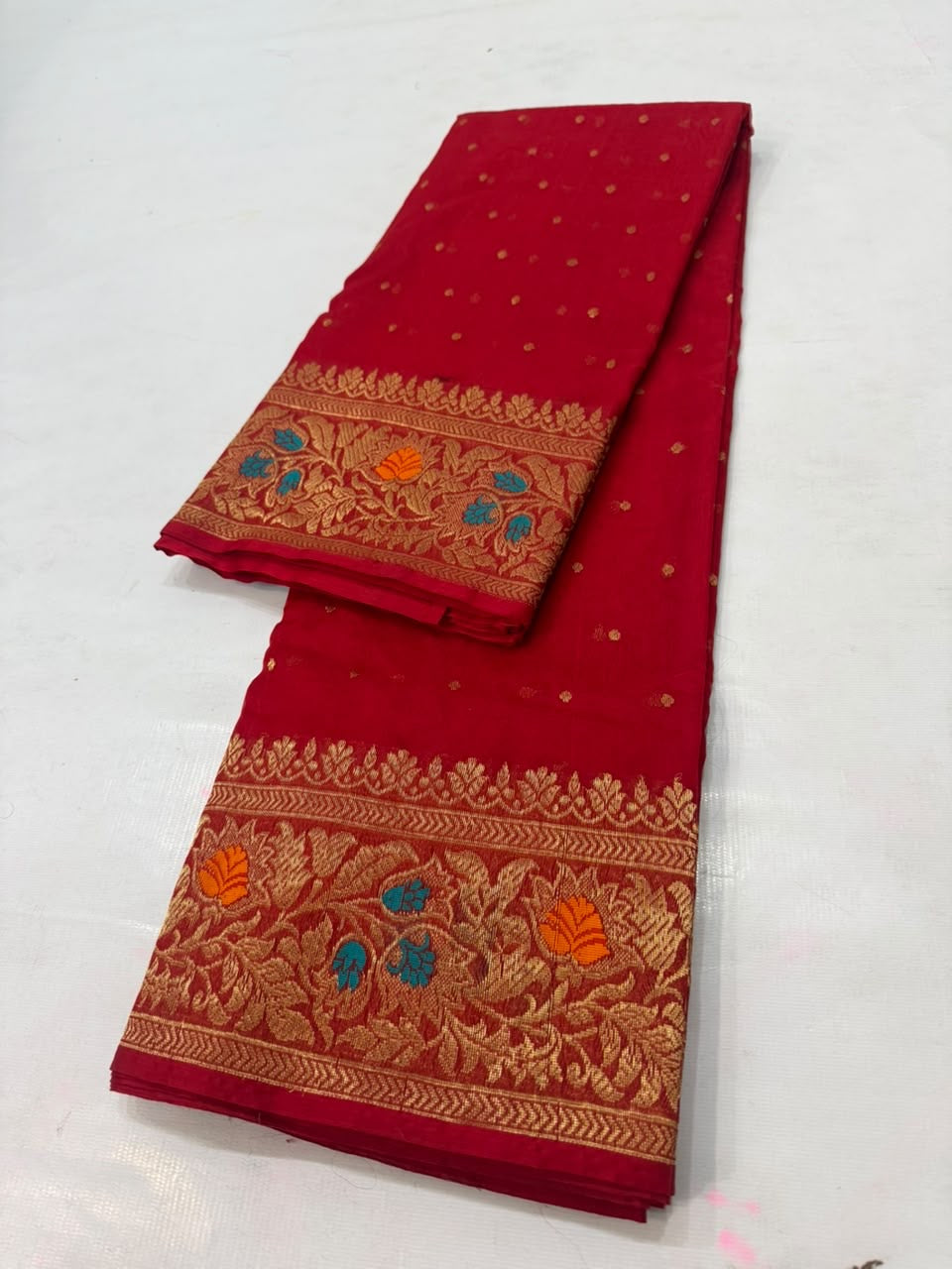 Elegant vermilion red Chanderi saree with gold pallu