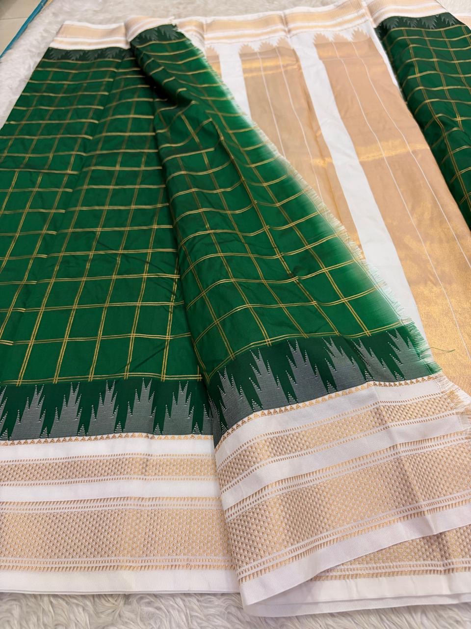 Emerald Green Lightweight Pure Silk Kanchipuram Kattam Saree with Ivory Gold Border