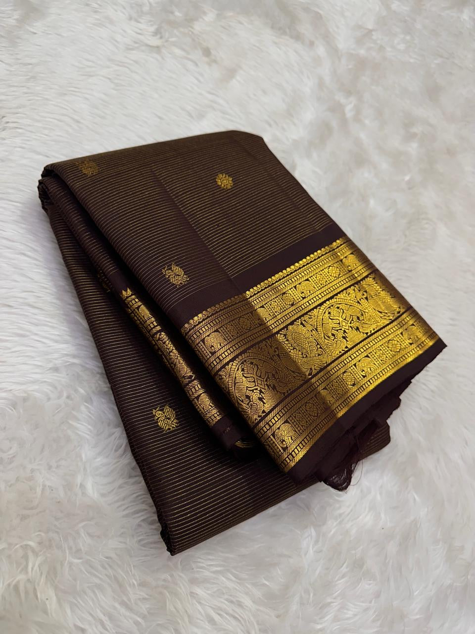 Deep Espresso Brown pure silk Kancheepuram saree — vairaoosi weave, full saree