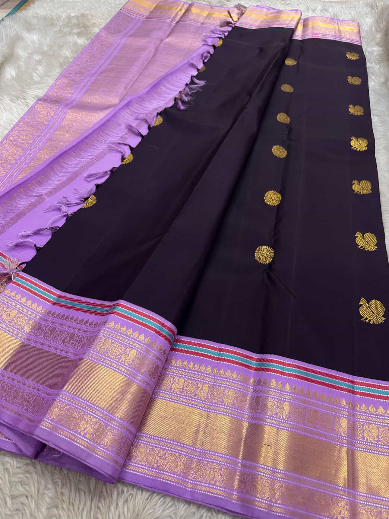 aubergine purple silk body with scattered gold zari buttas pure kanchipuram silk saree
