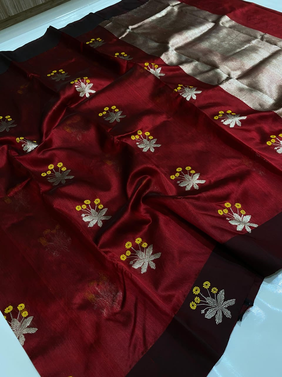 Deep red Chanderi saree with pale metallic pallu