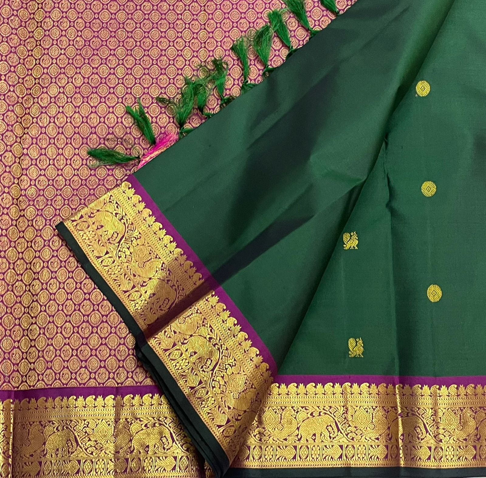 Magenta korvai vanasringaram border on forest green handwoven Kanchipuram pure silk saree — Idam Living