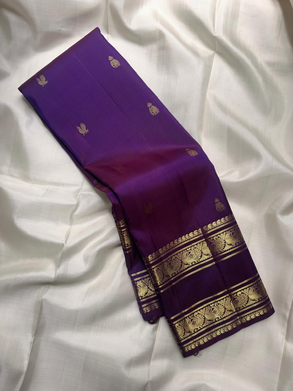 Royal Purple Handwoven Pure Silk Kancheepuram Rettapet Saree with Zari Floral Border – border detail view
