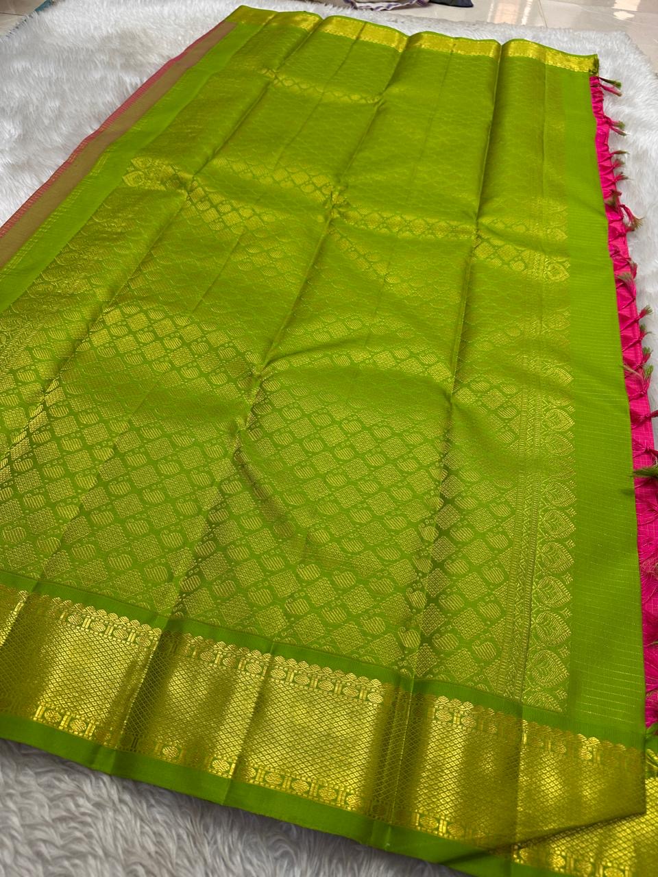 Fuchsia Zari Kattam Kancheepuram saree with gold zari