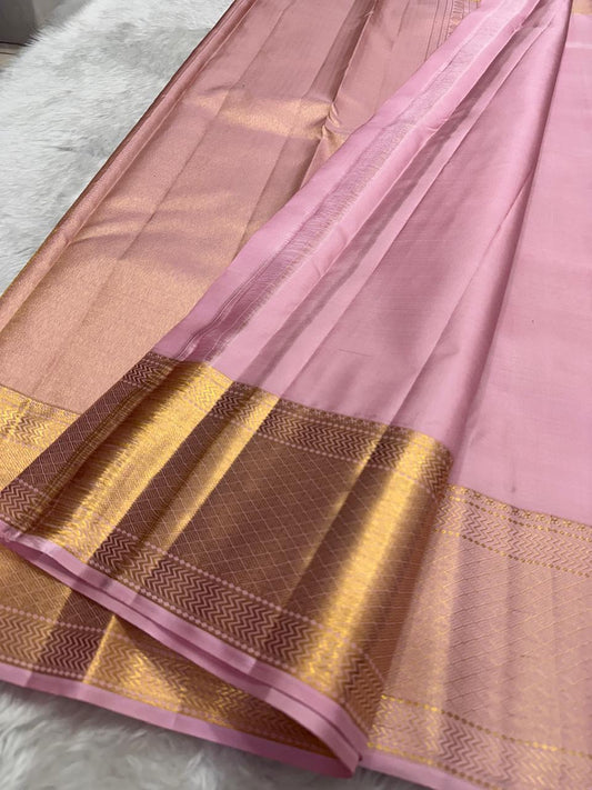 Dusty Rose Pink Handwoven Pure Silk Kanjeevaram Saree with Gandaberunda Buttas