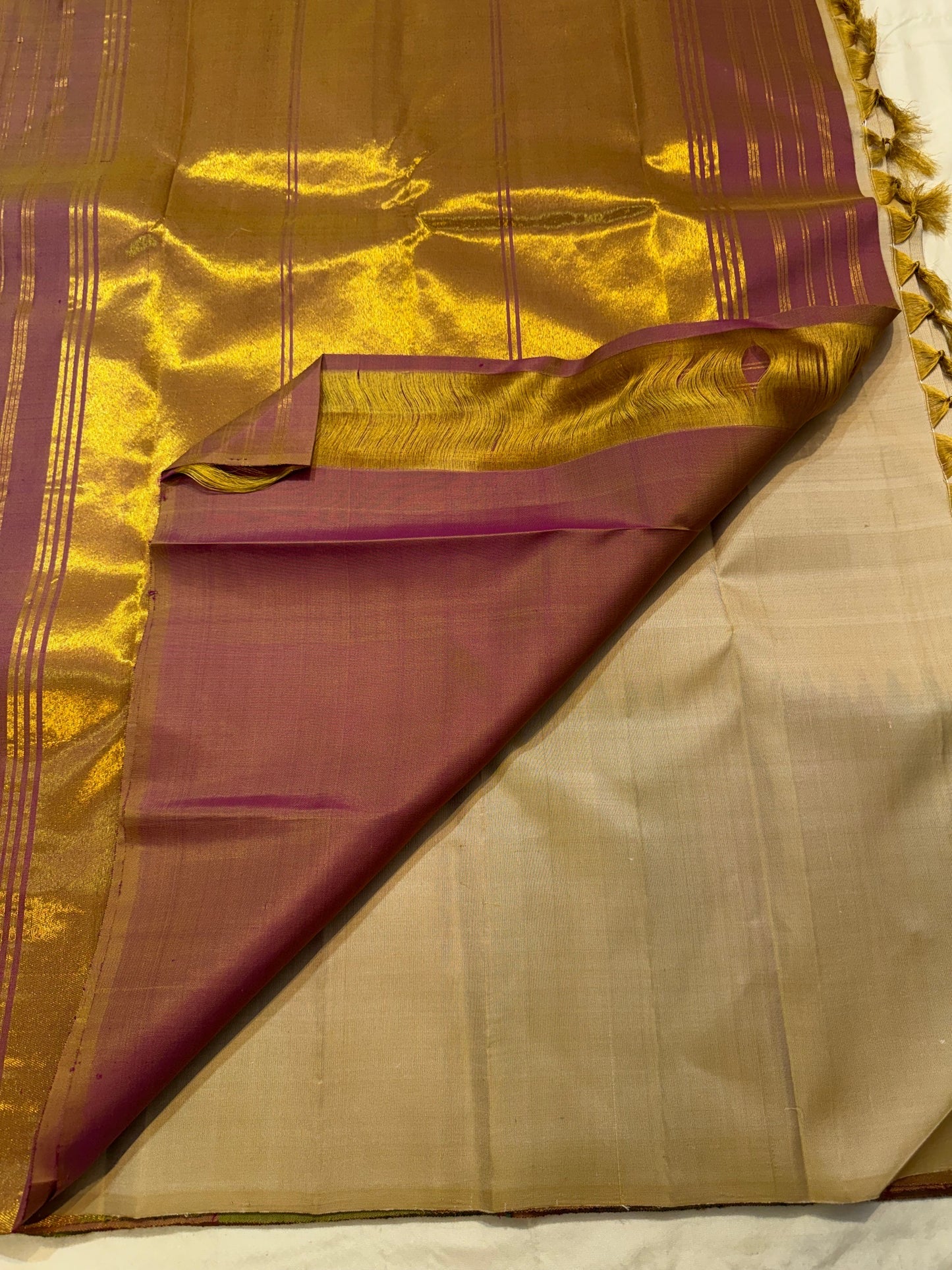 Self-colour ettukol close-up on golden ivory Kanchipuram pure silk saree — Idam Living