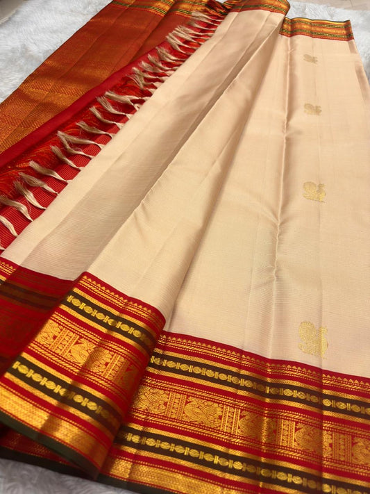Golden sandal red Kanchipuram silk saree with Varisaipet weave and silk thread zari Kamalam butta — Idam Living
