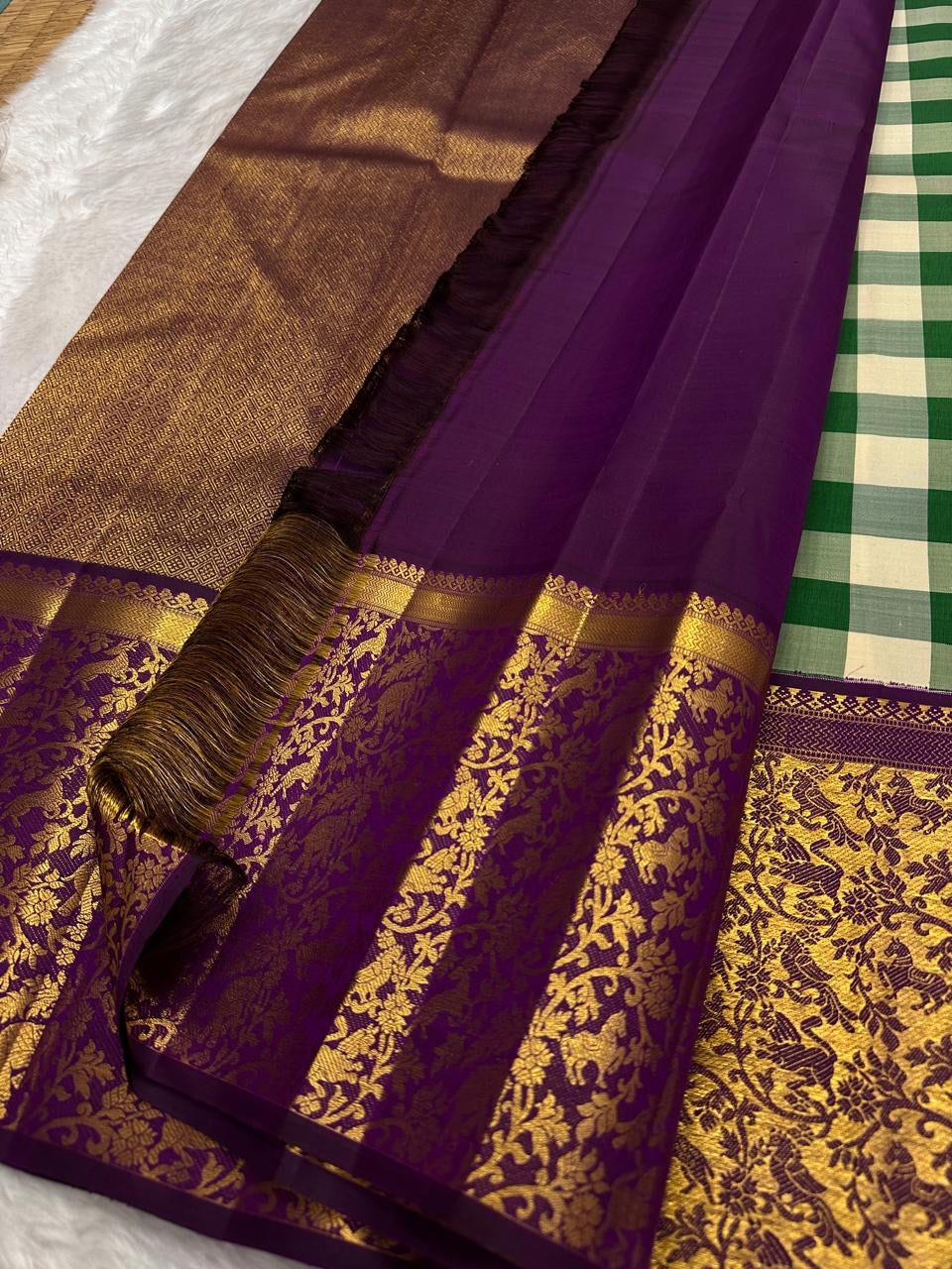 Betel Leaf Green Checked Handwoven Pure Silk Kancheepuram Saree with Deep Plum Korvai Vanasringaram Pallu