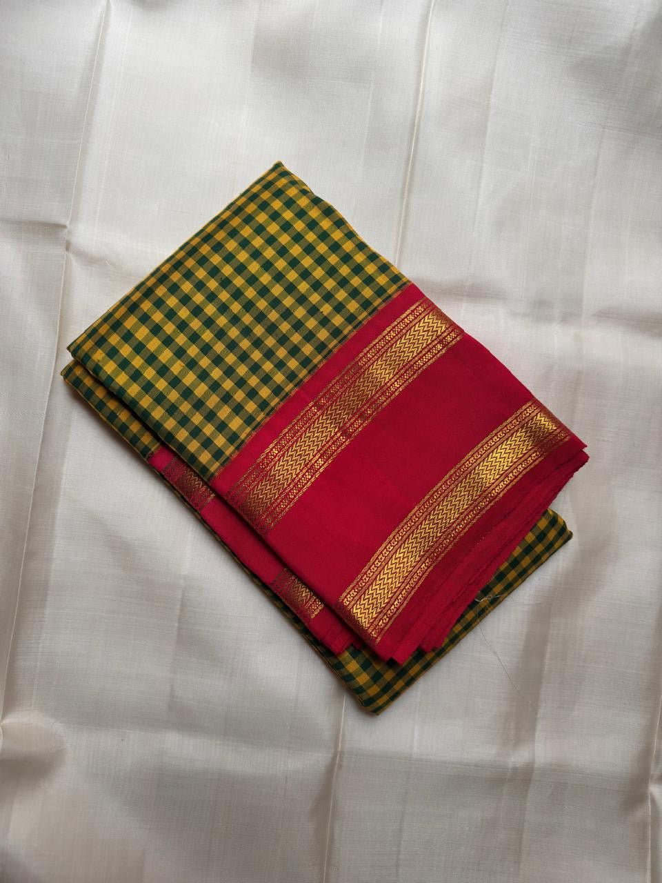 Green Handwoven Pure Silk Kanchipuram Saree with Kanchi Kattam Weave and Rettapet Border
