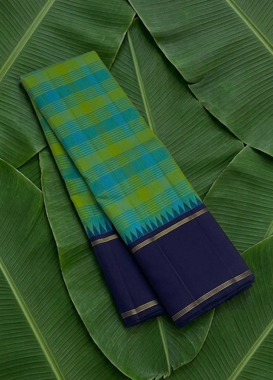 Green teal Paalum Pazhamum Kanjeevaram silk saree with Pillayar Reku and navy border — pallu detail