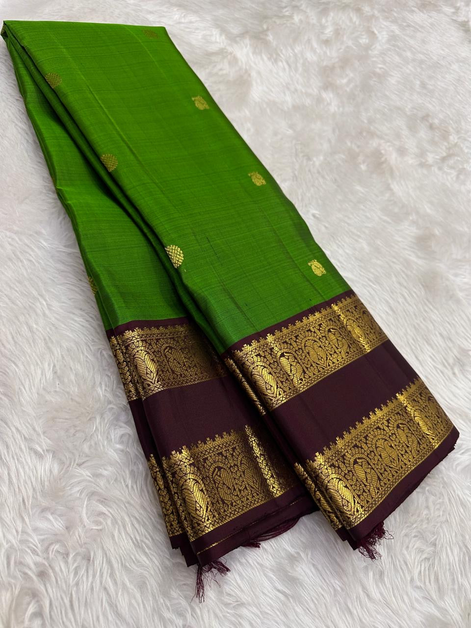 Kanchipuram Silk Saree • Classic Border Weave • Vibrant Parrot Green with Deep Coffee Brown Border