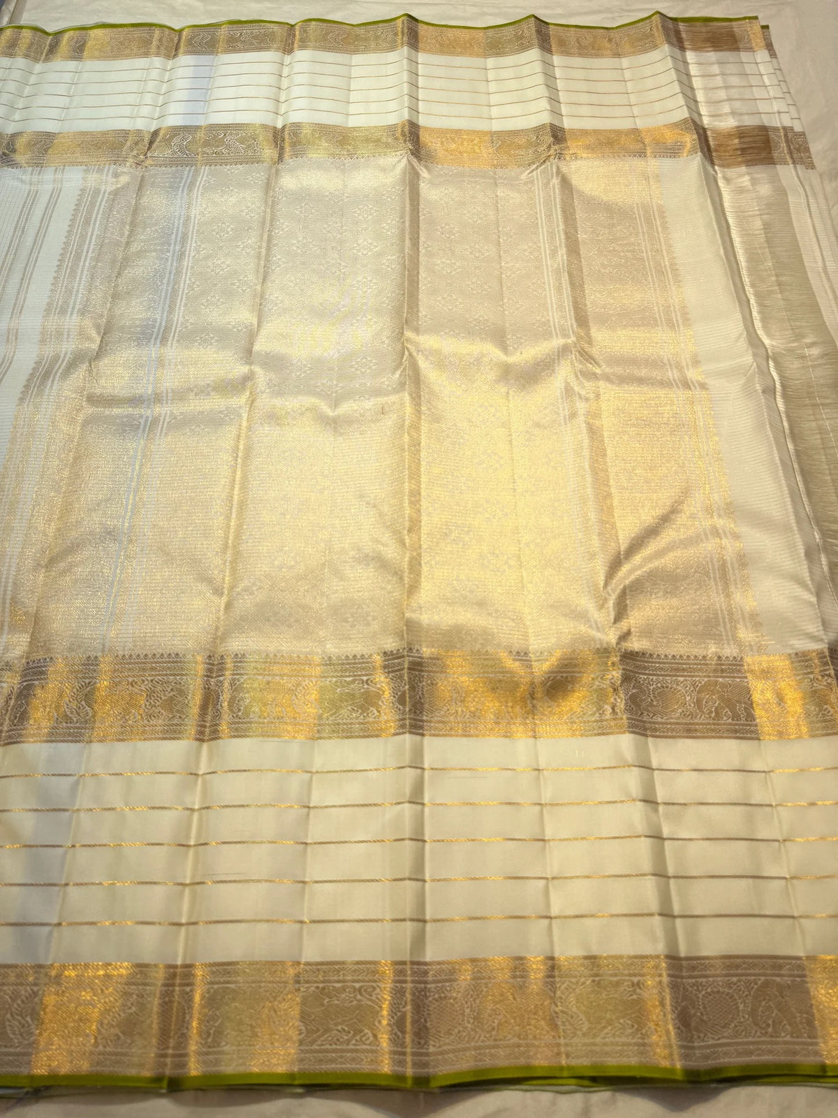 Ivory Handwoven Pure Silk Kancheepuram Zari Kattam Saree with Fresh Green Selvedge