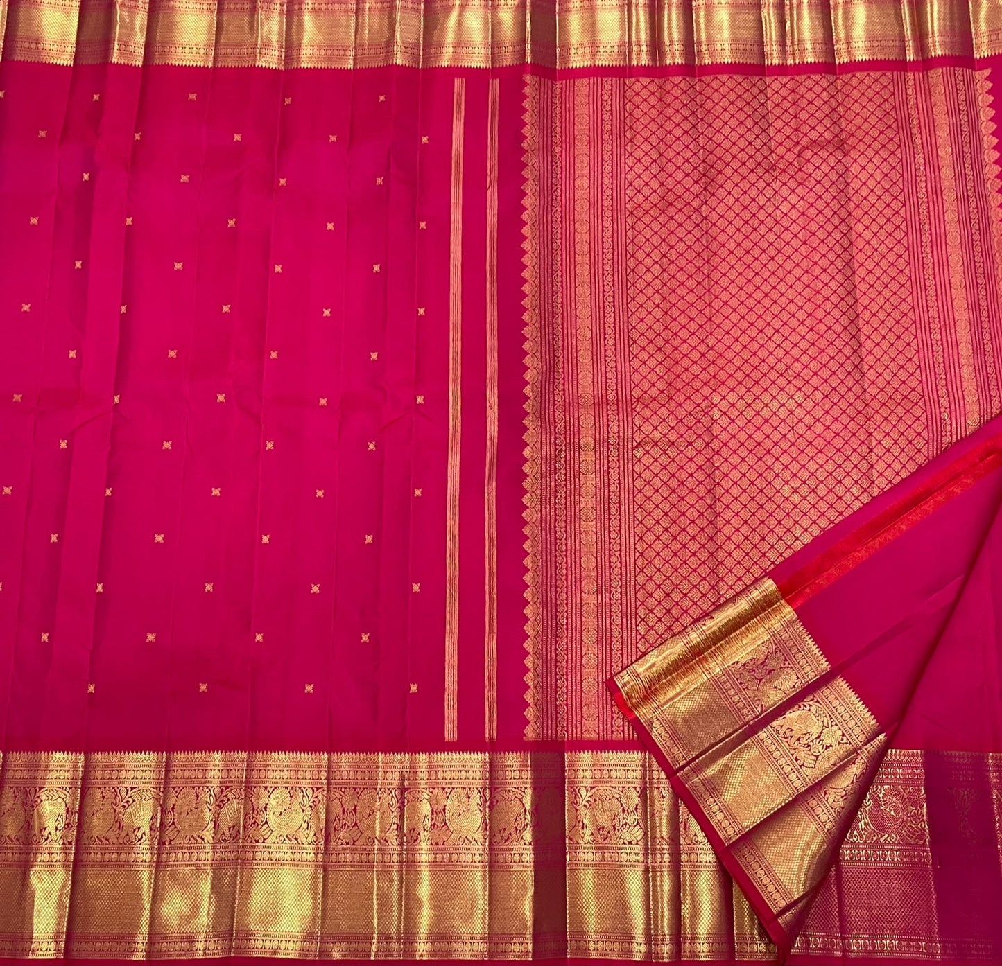 Raspberry Pink Handwoven Pure Silk Kanchipuram Saree with Peacock Zari Border