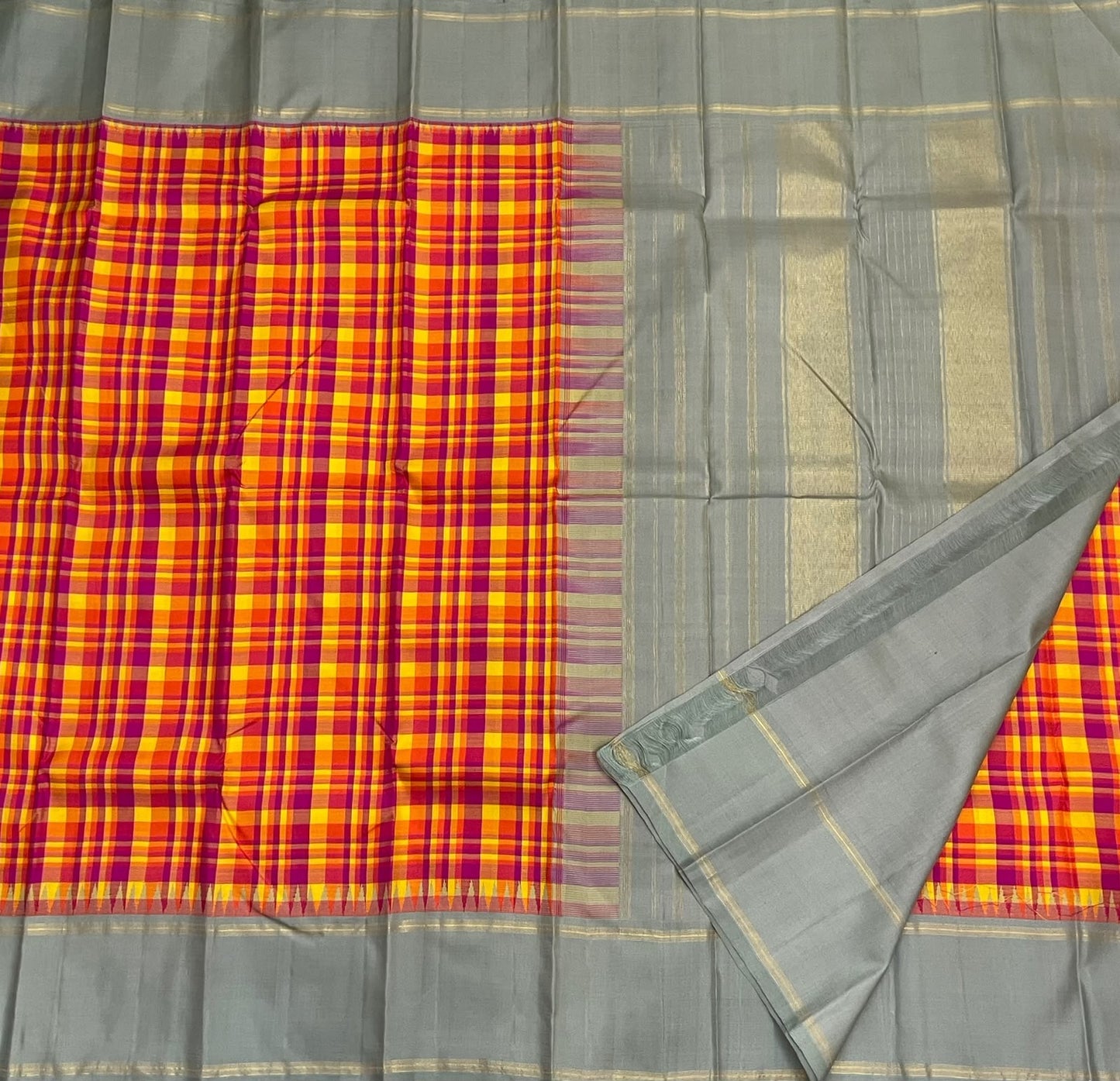 Vibrant Multicolour Handwoven Pure Silk Kanjipuram Saree with Kanchi Kattam Weave