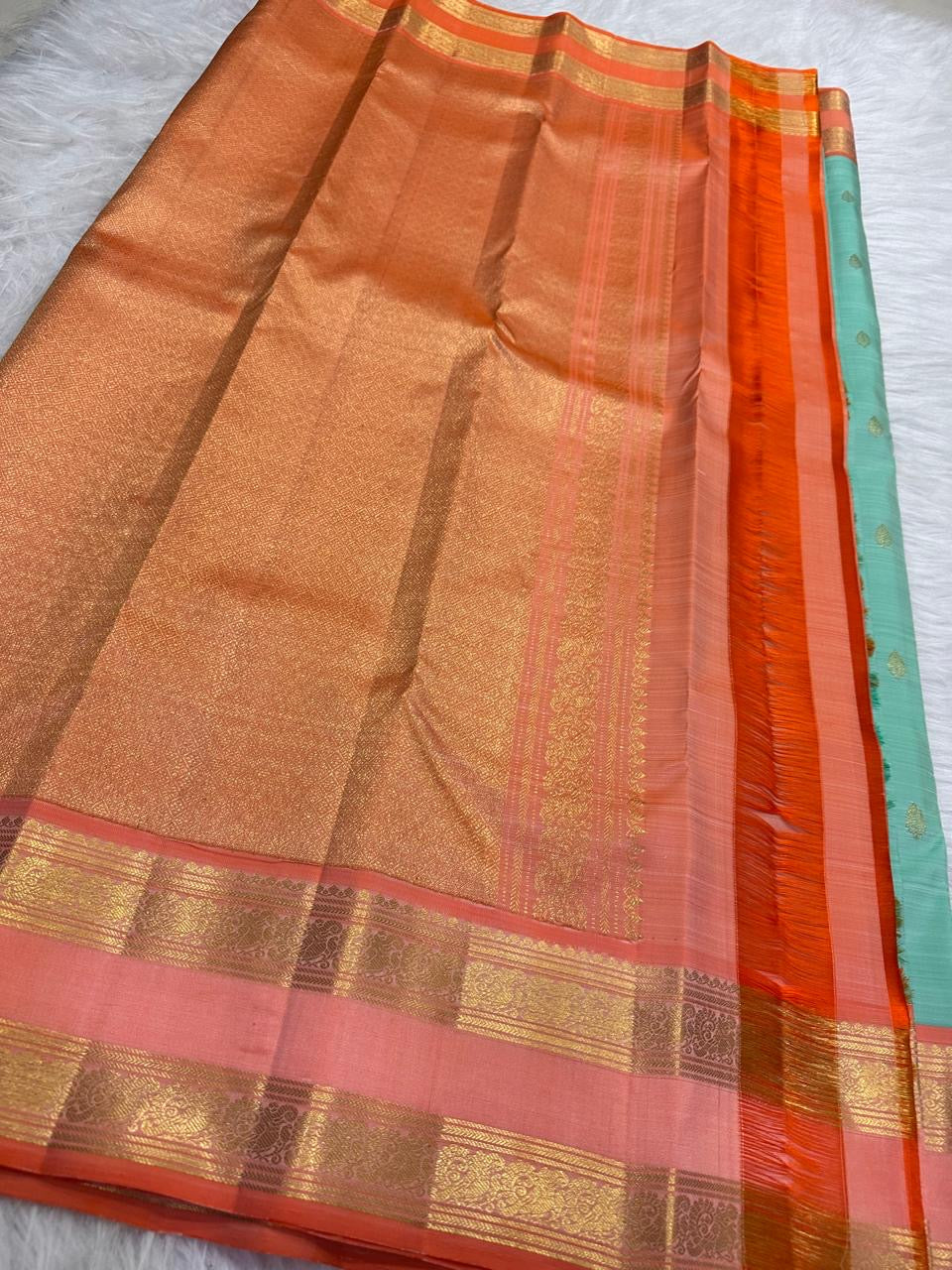 Aqua Mist Handwoven Pure Silk Kanjeevaram Saree with Rettapet Twin Border Weave