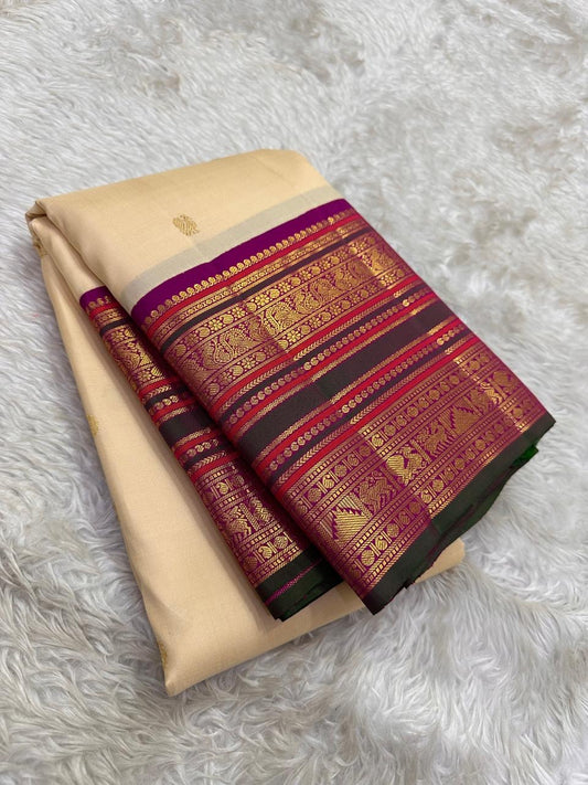 Handwoven pure silk Kanchipuram saree – magenta grand zari pallu — Idam Living