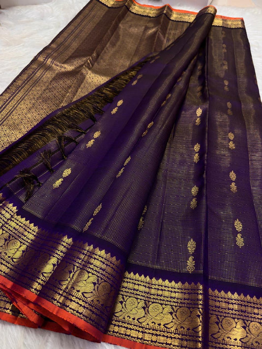 Deep Purple Handwoven Pure Silk Kanjeevaram Oosi Zari Kattam Saree with Classic Gold Zari Border