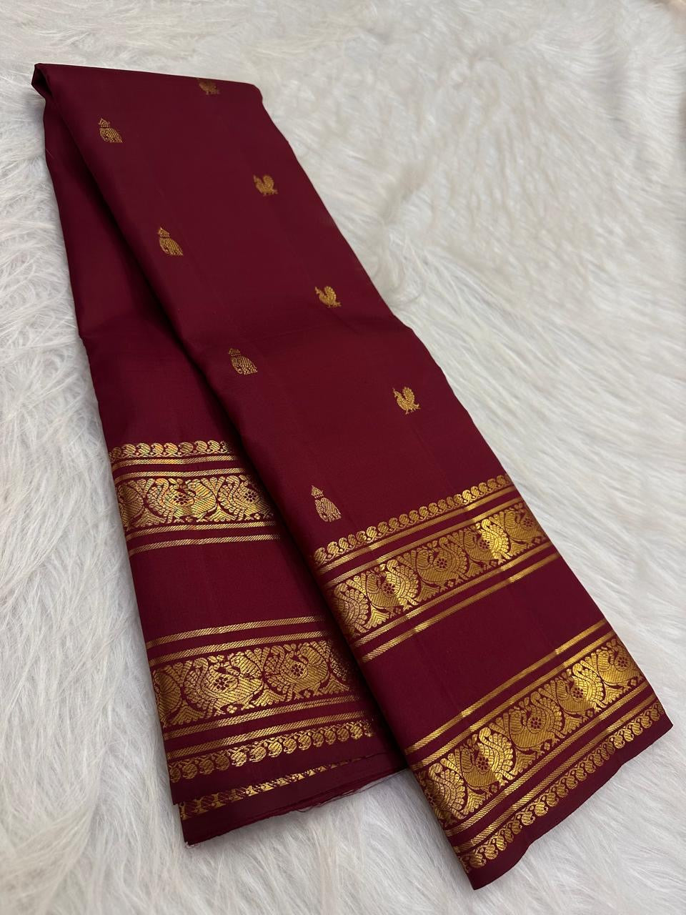 Handwoven Rettapet saree in deep maroon with Annam border, full view