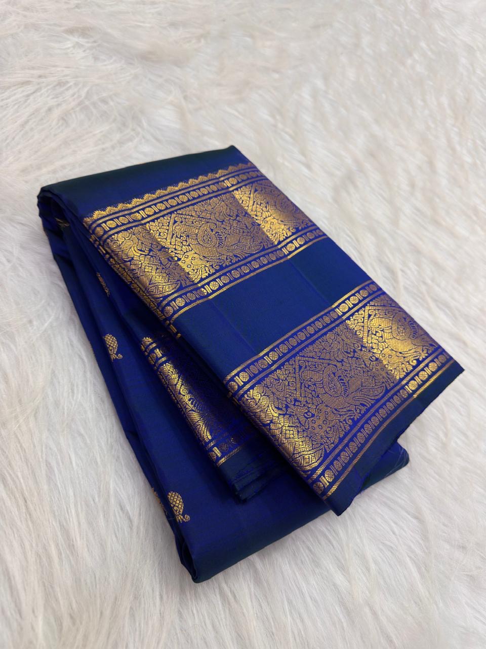 Handwoven Royal Sapphire Blue Kanchipuram saree Kamalam Mayil butta detail
